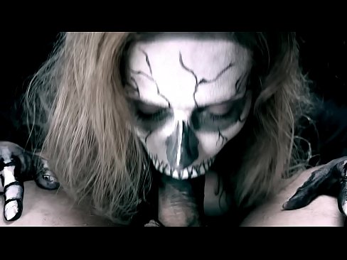 ❤️ Demonsko dekle sesa kurca s svojimi črnimi usti in pogoltne spermo. ❤ Porno na sl.dreamlandpassionfever.ru ❤